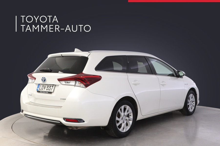Toyota Auris vaihtoauto