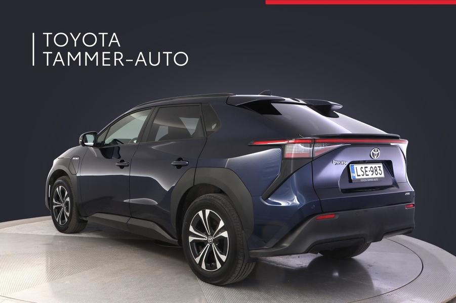 Toyota bZ4X vaihtoauto