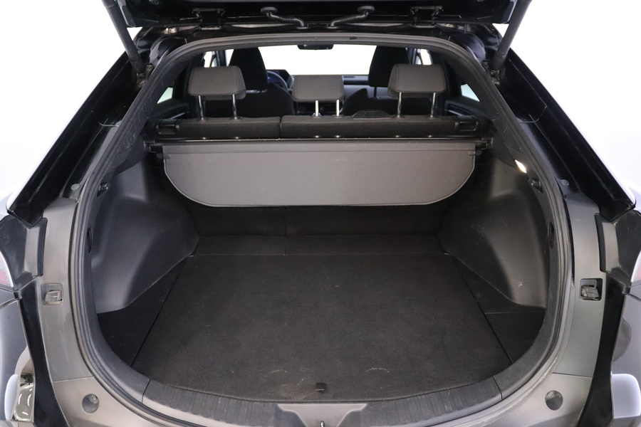 Toyota bZ4X vaihtoauto