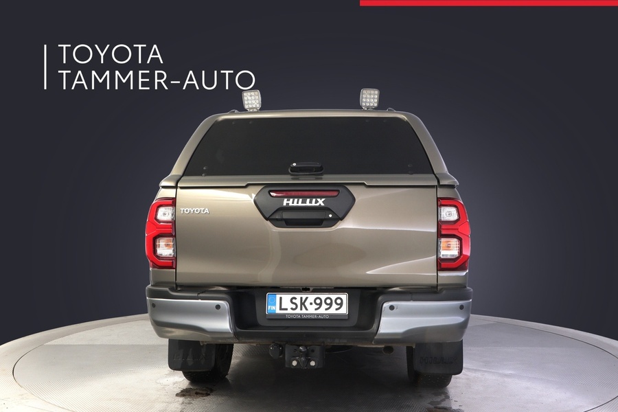 Toyota Hilux vaihtoauto