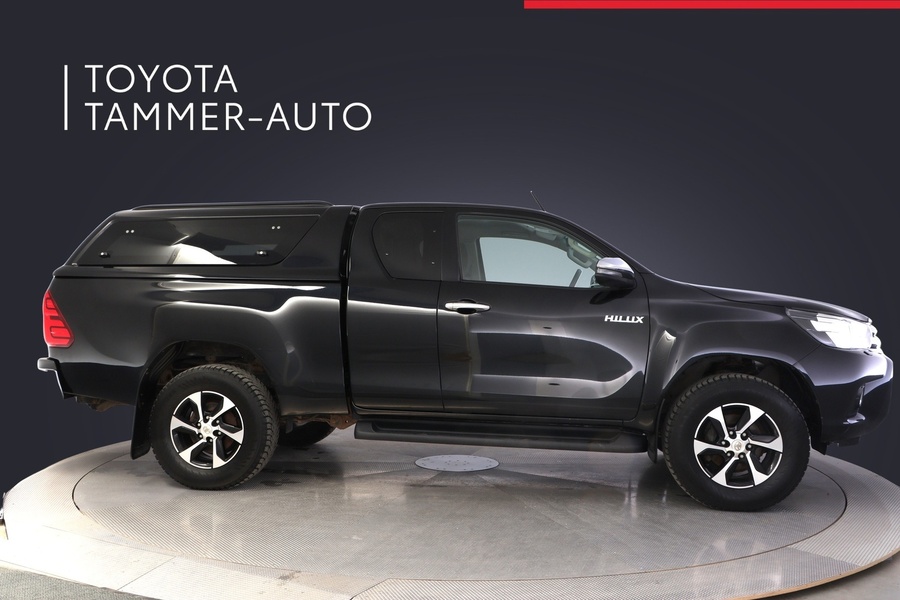 Toyota Hilux vaihtoauto