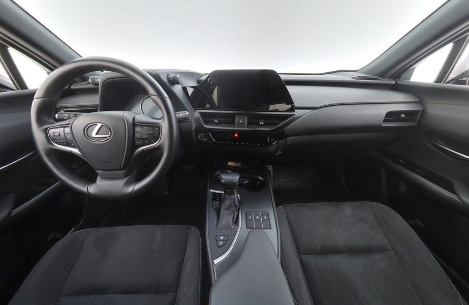 Lexus UX vaihtoauto