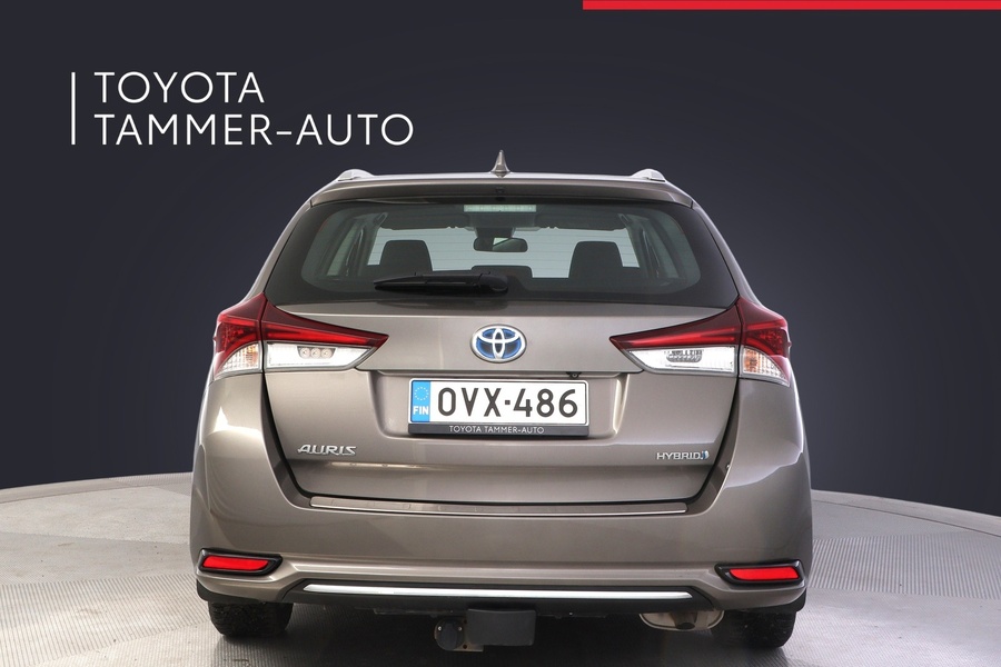 Toyota Auris vaihtoauto