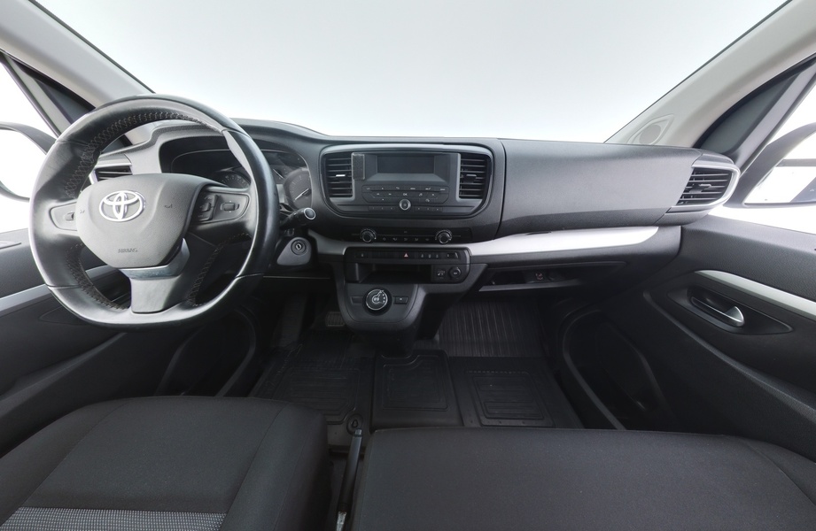 Toyota Proace Verso vaihtoauto