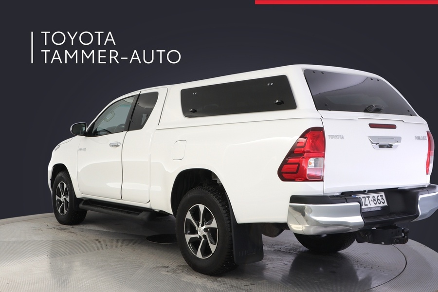 Toyota Hilux vaihtoauto