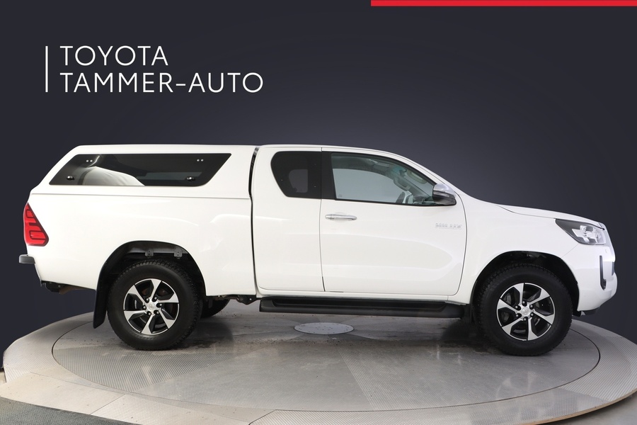 Toyota Hilux vaihtoauto