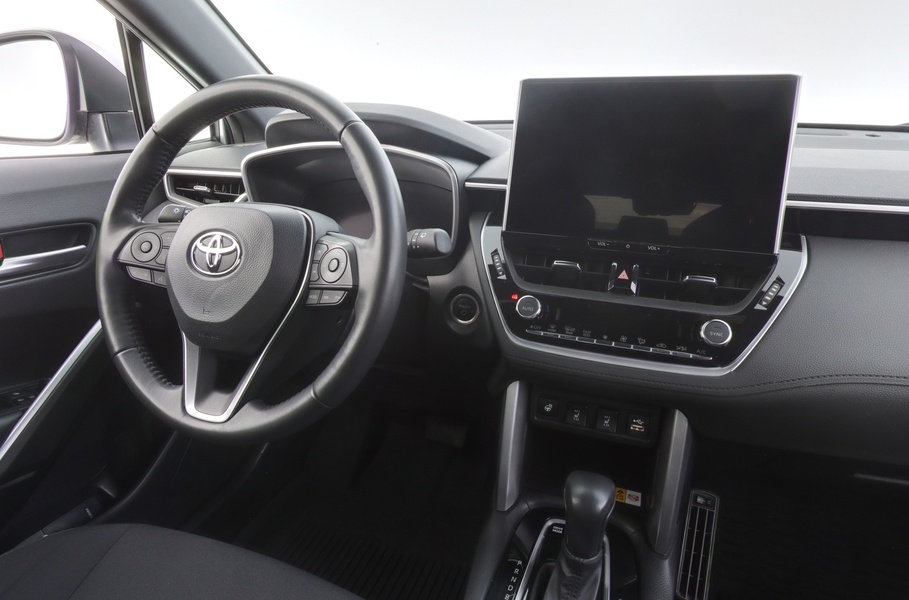 Toyota Corolla Cross vaihtoauto