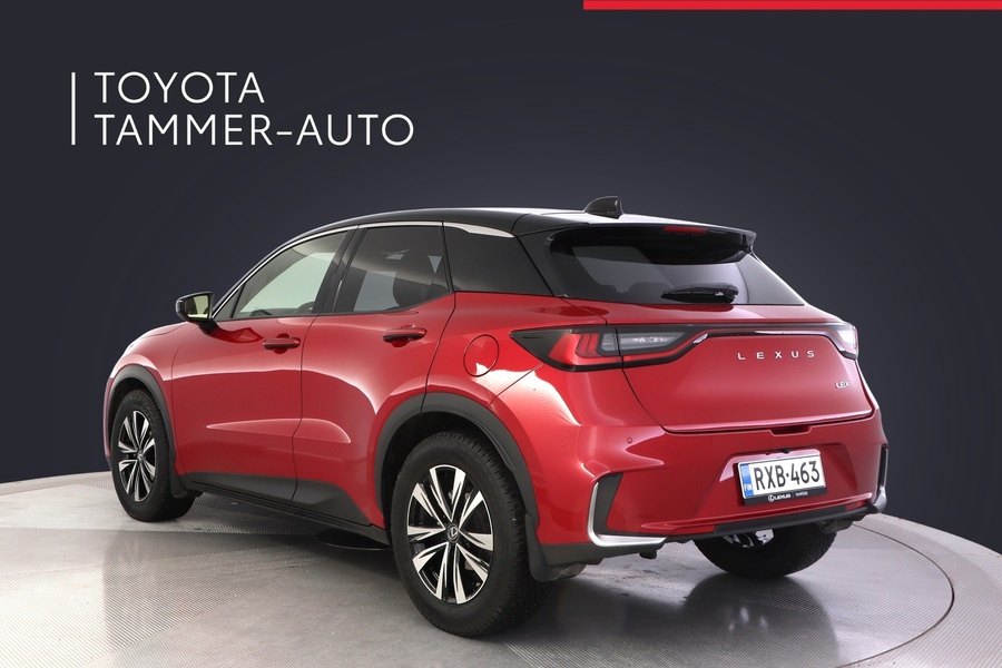 Lexus LBX vaihtoauto