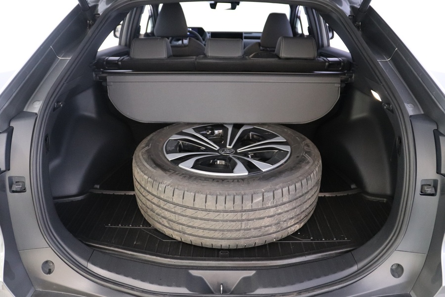 Toyota bZ4X vaihtoauto