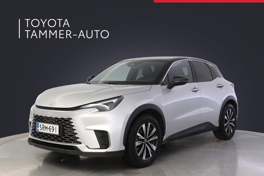 Lexus LBX vaihtoauto