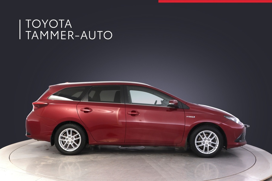 Toyota Auris vaihtoauto