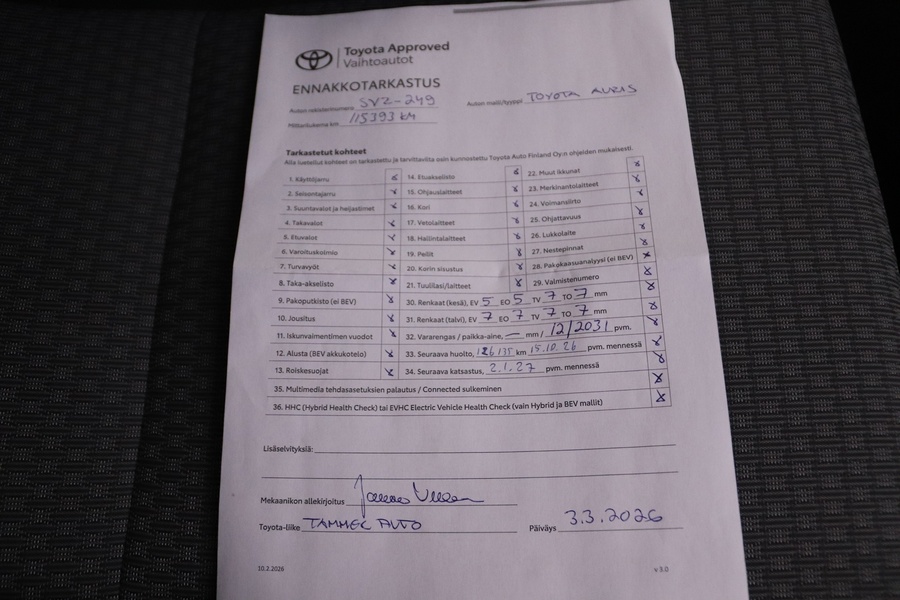 Toyota Auris vaihtoauto