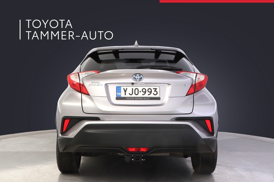 Toyota C-HR vaihtoauto