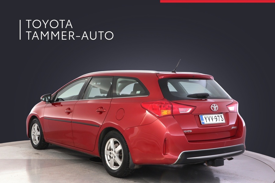 Toyota Auris vaihtoauto