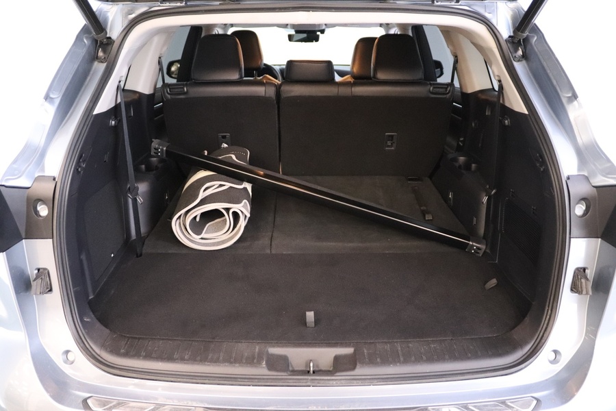 Toyota Land Cruiser vaihtoauto