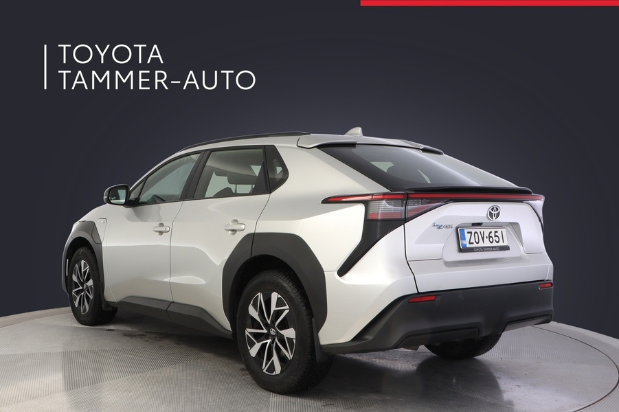 Toyota bZ4X vaihtoauto