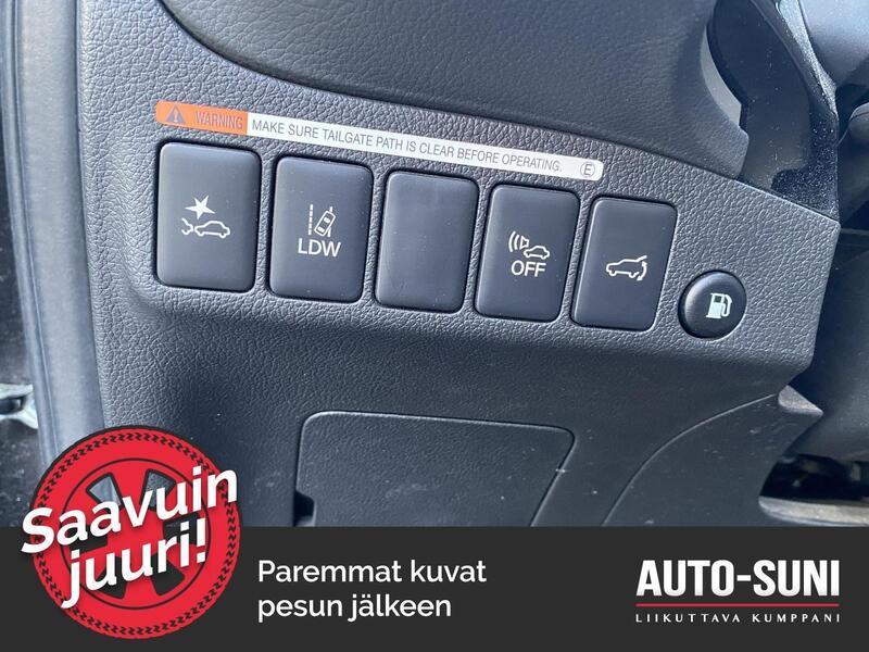 Mitsubishi Outlander PHEV vaihtoauto