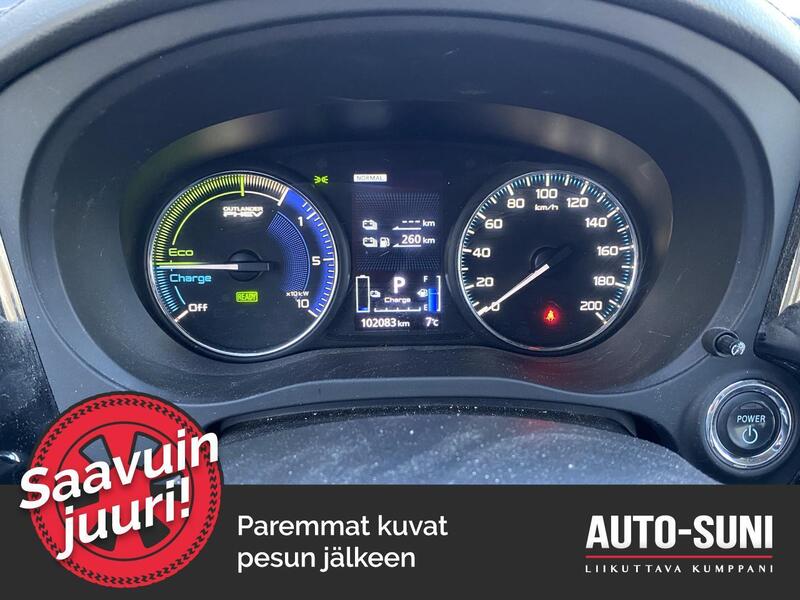 Mitsubishi Outlander PHEV vaihtoauto