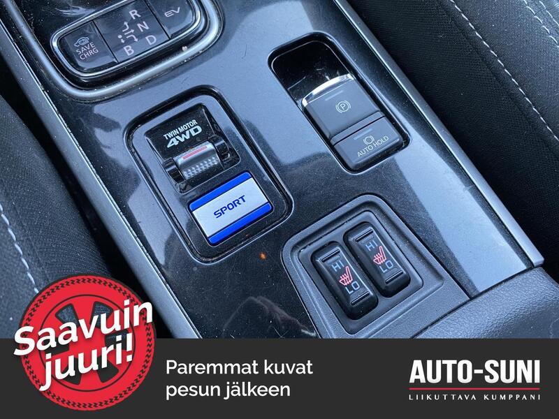Mitsubishi Outlander PHEV vaihtoauto