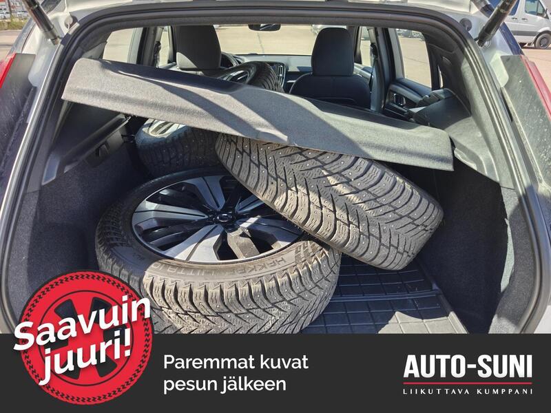 Volvo XC40 vaihtoauto