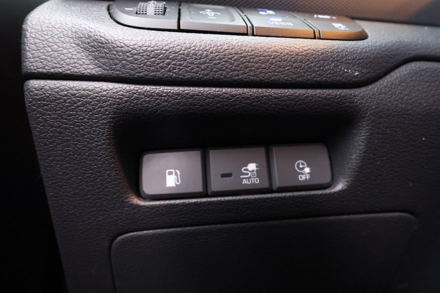 Hyundai IONIQ plug-in vaihtoauto