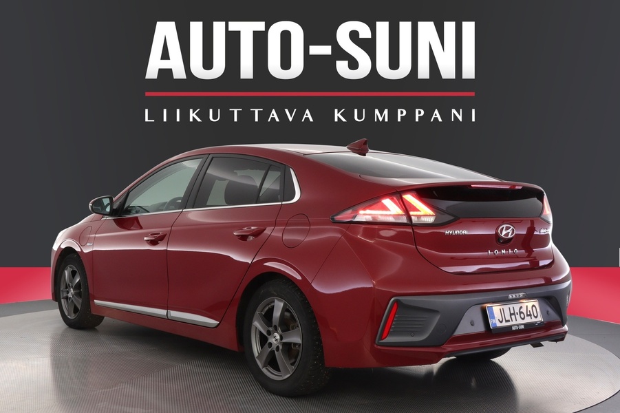 Hyundai IONIQ plug-in vaihtoauto