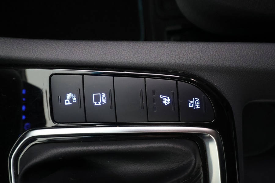 Hyundai IONIQ plug-in vaihtoauto