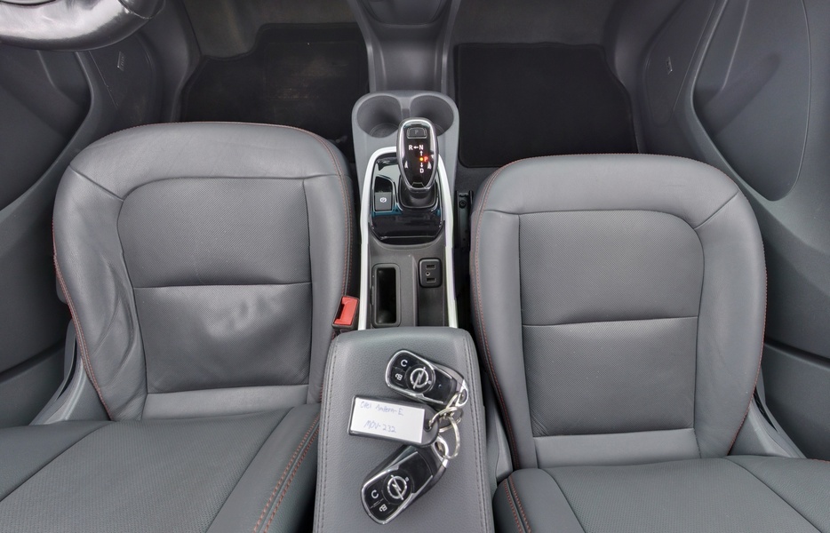 Opel Ampera vaihtoauto