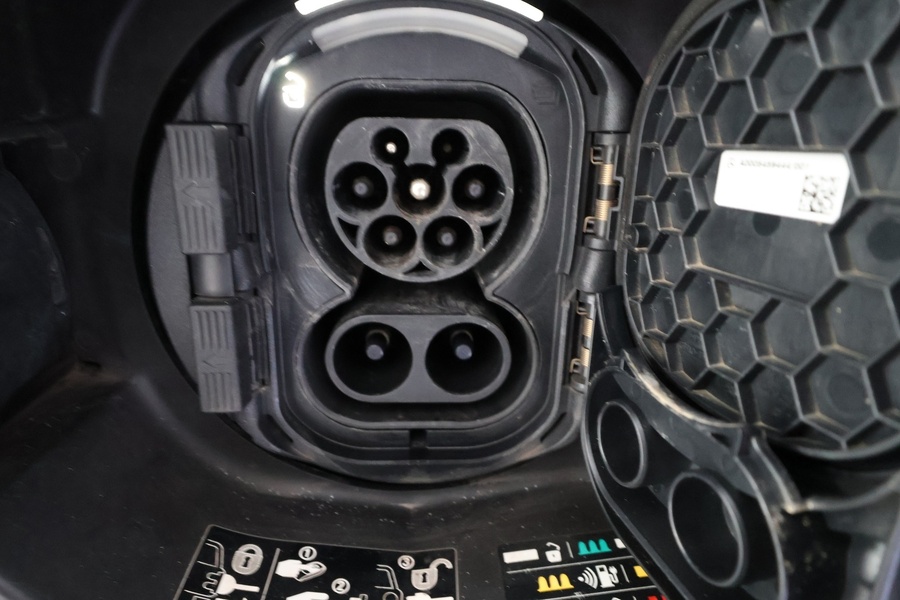 Mercedes-Benz EQC vaihtoauto