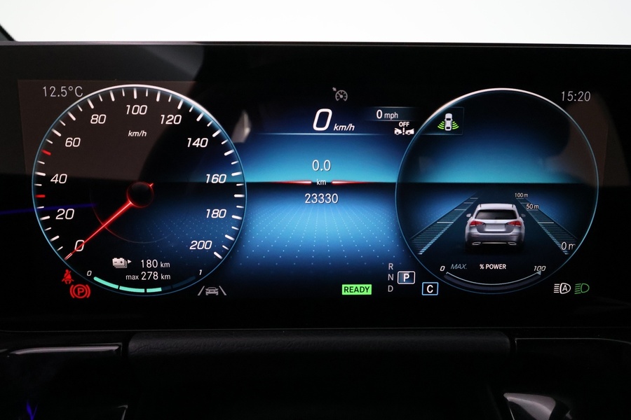 Mercedes-Benz EQA vaihtoauto