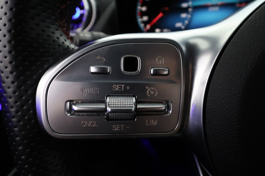 Mercedes-Benz EQA vaihtoauto