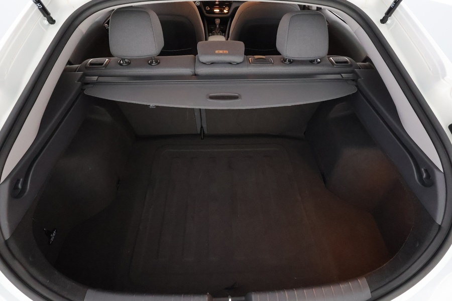 Hyundai IONIQ hybrid vaihtoauto