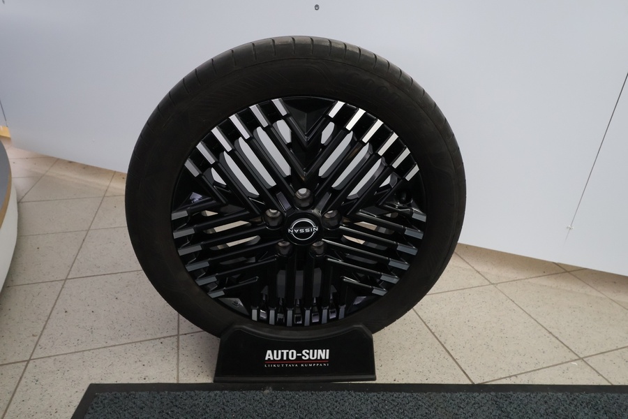 Nissan Leaf vaihtoauto