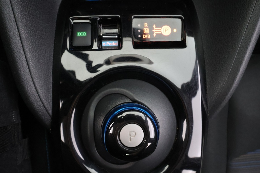 Nissan Leaf vaihtoauto