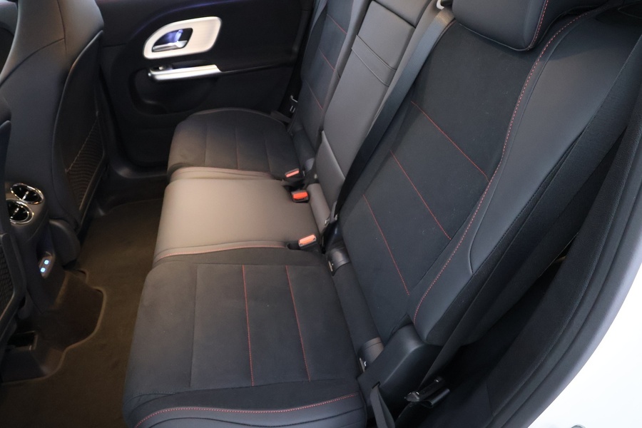 Mercedes-Benz GLB vaihtoauto