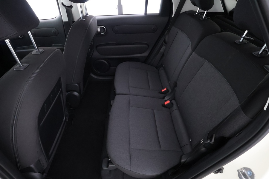 Hyundai INSTER vaihtoauto