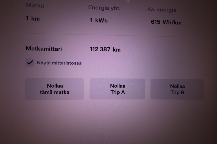 Tesla Model S vaihtoauto