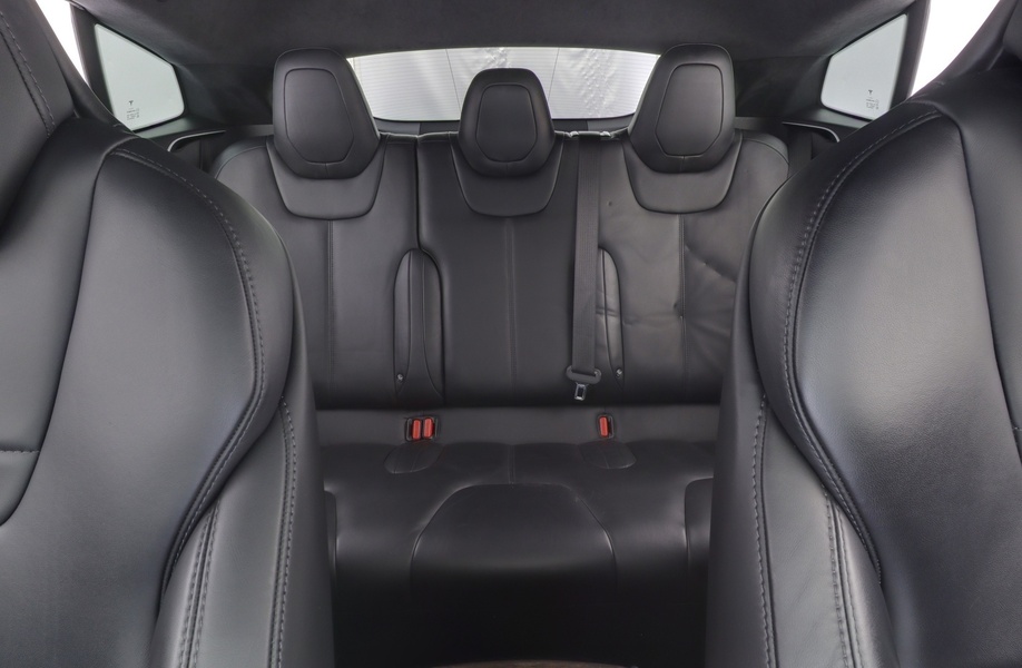 Tesla Model S vaihtoauto