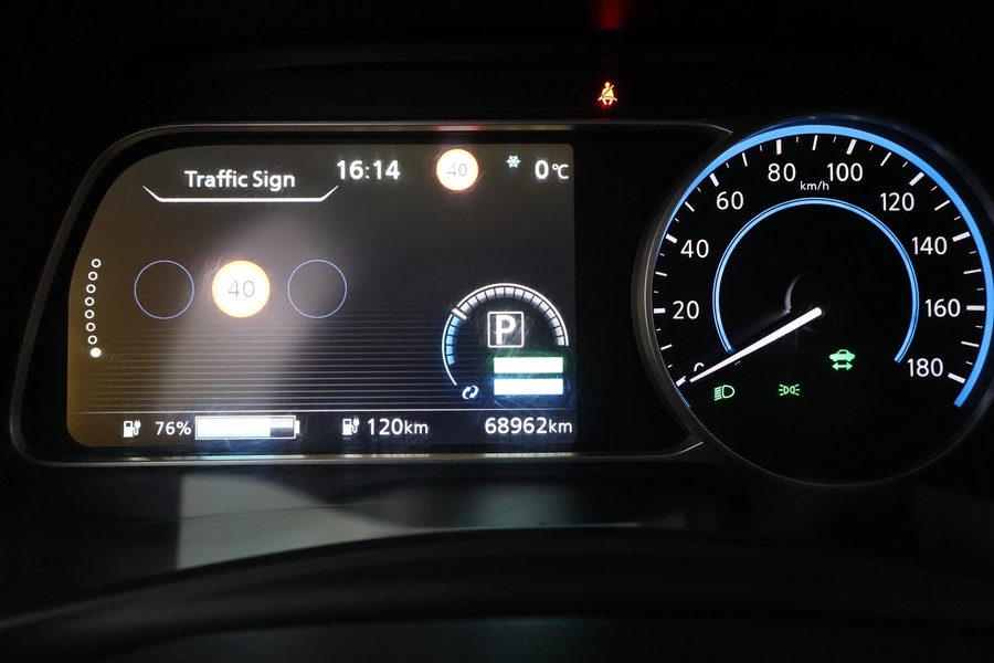 Nissan Leaf vaihtoauto