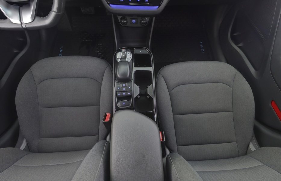 Hyundai IONIQ electric vaihtoauto