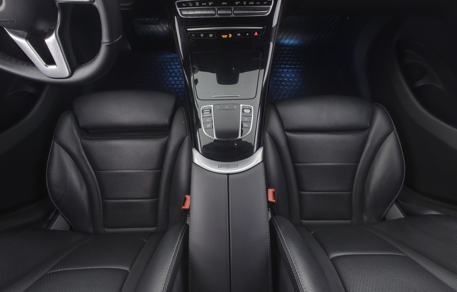 Mercedes-Benz EQC vaihtoauto