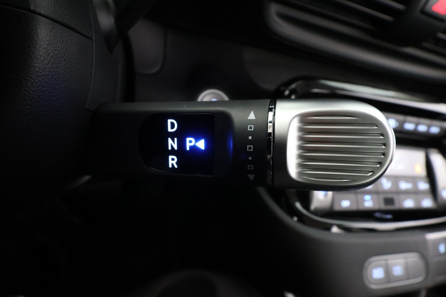 Hyundai INSTER vaihtoauto