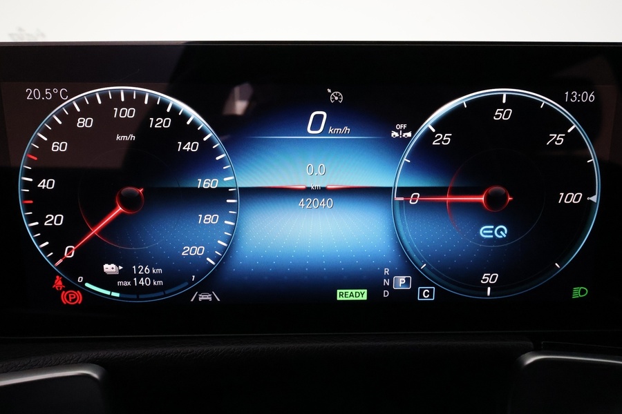 Mercedes-Benz EQB vaihtoauto