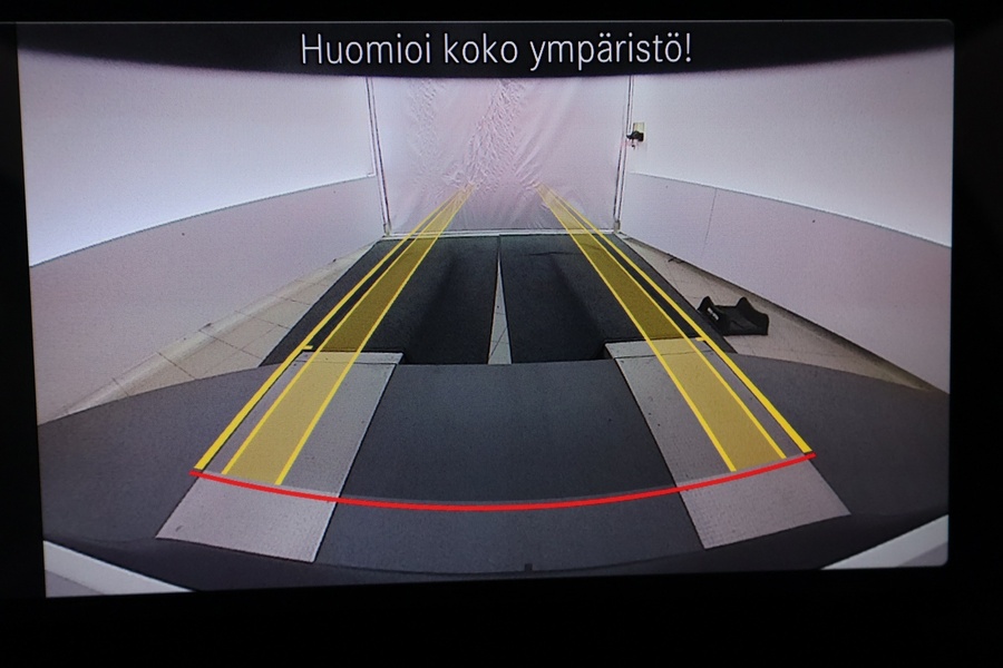 Mercedes-Benz EQB vaihtoauto