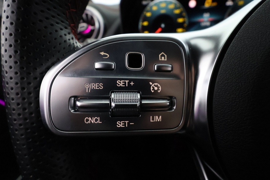 Mercedes-Benz EQA vaihtoauto