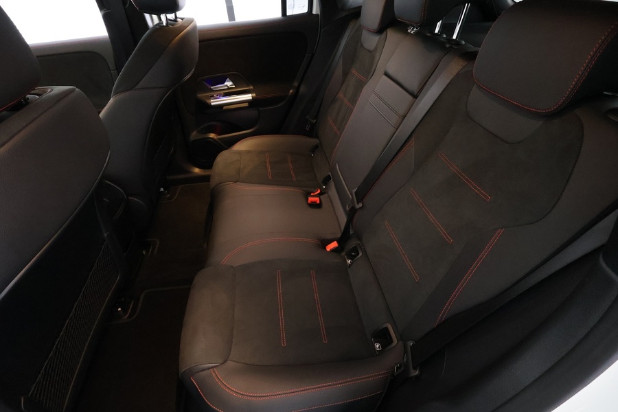 Mercedes-Benz EQA vaihtoauto