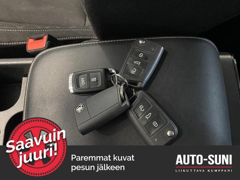 Skoda Karoq vaihtoauto