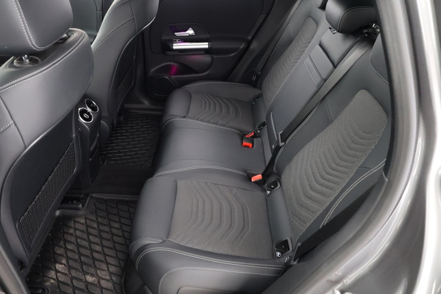 Mercedes-Benz EQA vaihtoauto