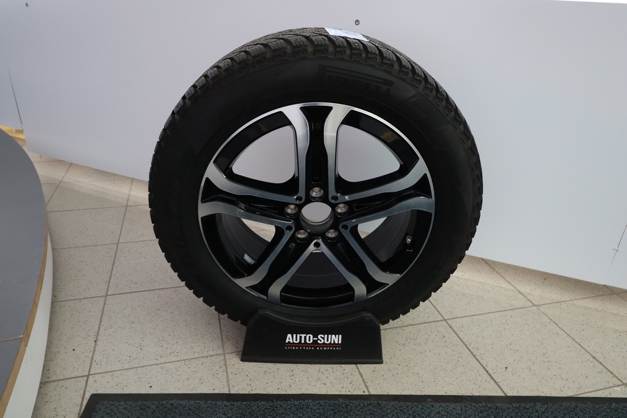 Mercedes-Benz EQA vaihtoauto