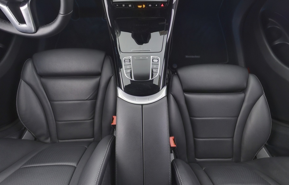 Mercedes-Benz EQC vaihtoauto